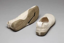 Cahor><noscript><img width=