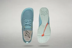 Cotinga><noscript><img width=