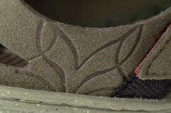 Feder><noscript><img width=