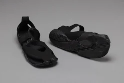 Feder><noscript><img width=