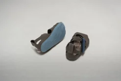 Feder><noscript><img width=