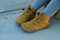 Vigor golden yellow><noscript><img width=